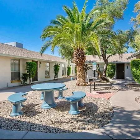 Cozy Suite W Pool And Free Parking At Phoenix Exterior foto